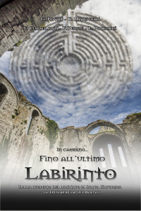 Copertina del libro "Fino all'ultimo Labirinto"
